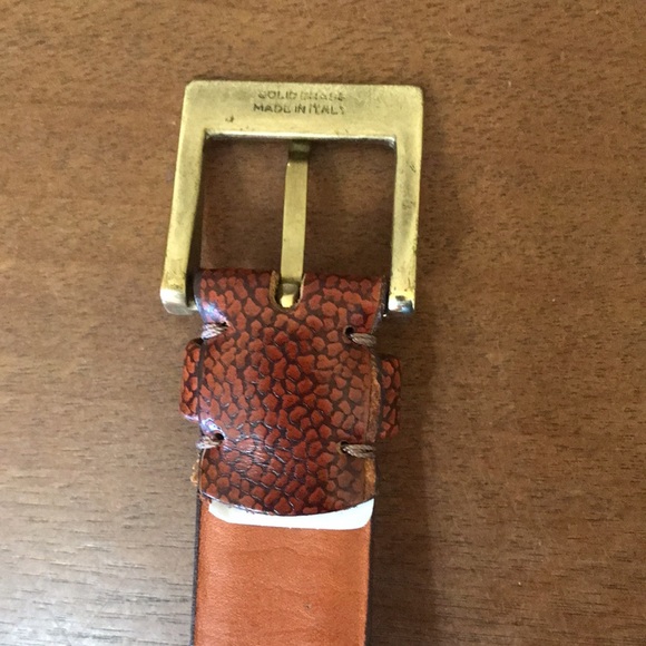 Brown Scotch Grain Belt Genuine Leather Made in Canada, Size 34, Brass Buckle - Picture 5 of 9